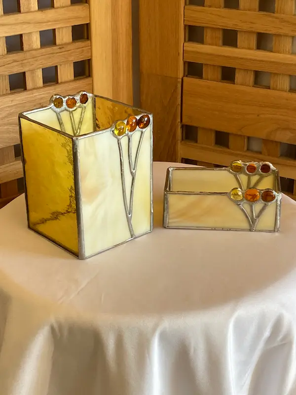 Pen and business card holder