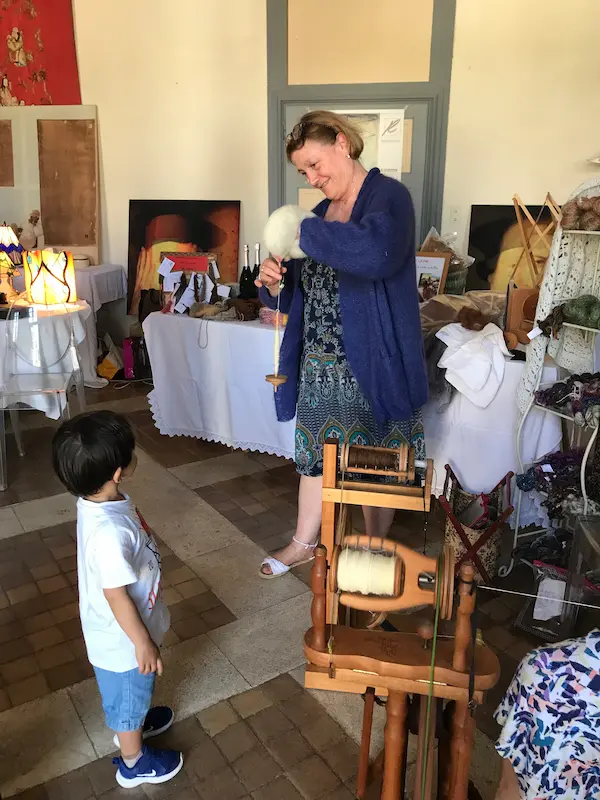 The art of spinning - Rosella Novelli